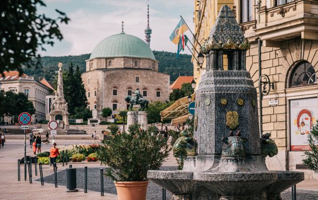 Pécs